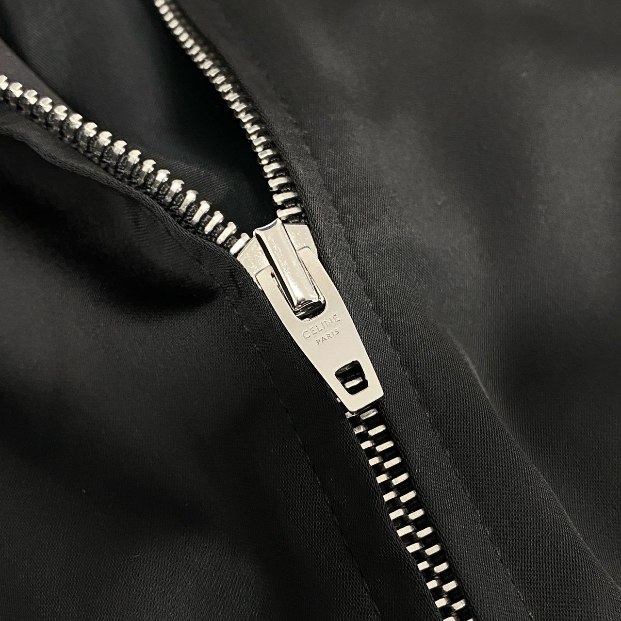 32l26 《美品》 イタリア製 CELINE セリーヌ 22SS パームツリーエン 