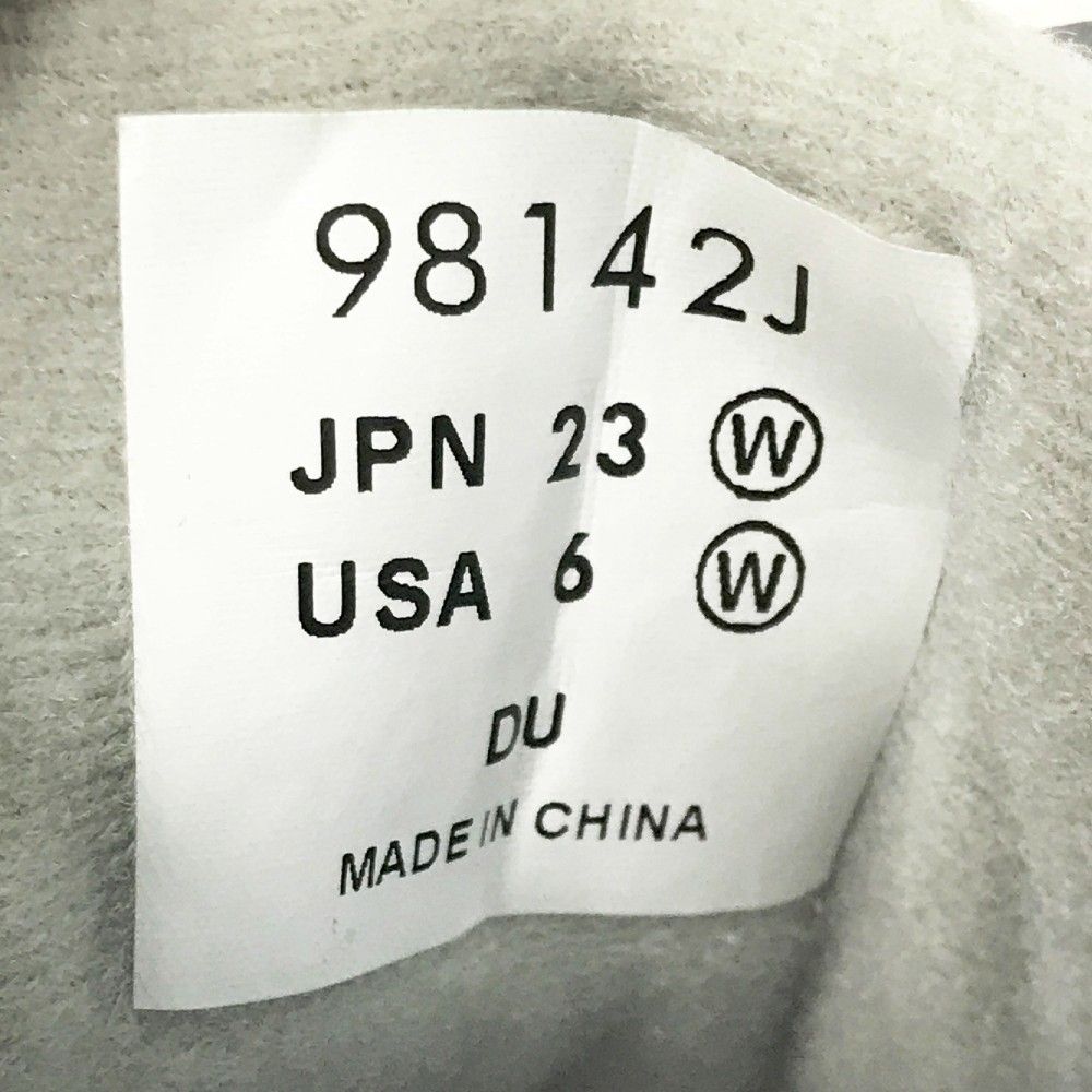 23 240101416761