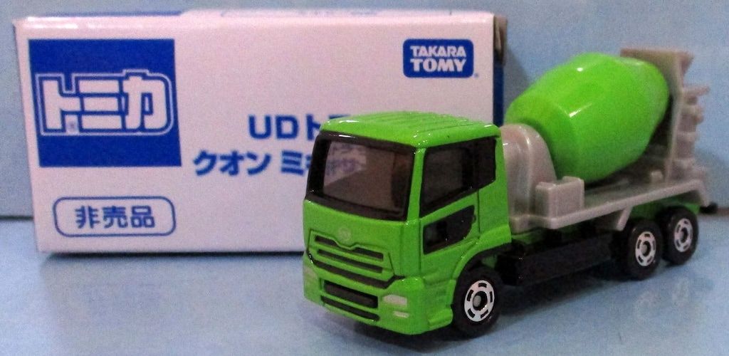タカラトミー トミカ/非売品 UDトラックス クオン ミキサー車(緑