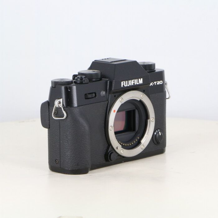 ボディ ブラック