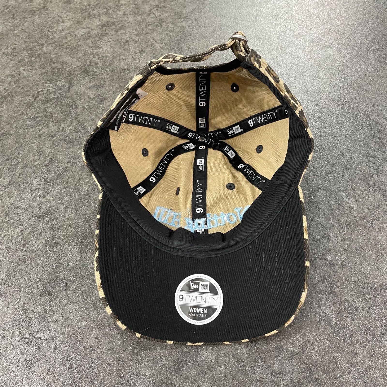 O1 英国限定モデル New Era Notting Hill London Leopard Camo