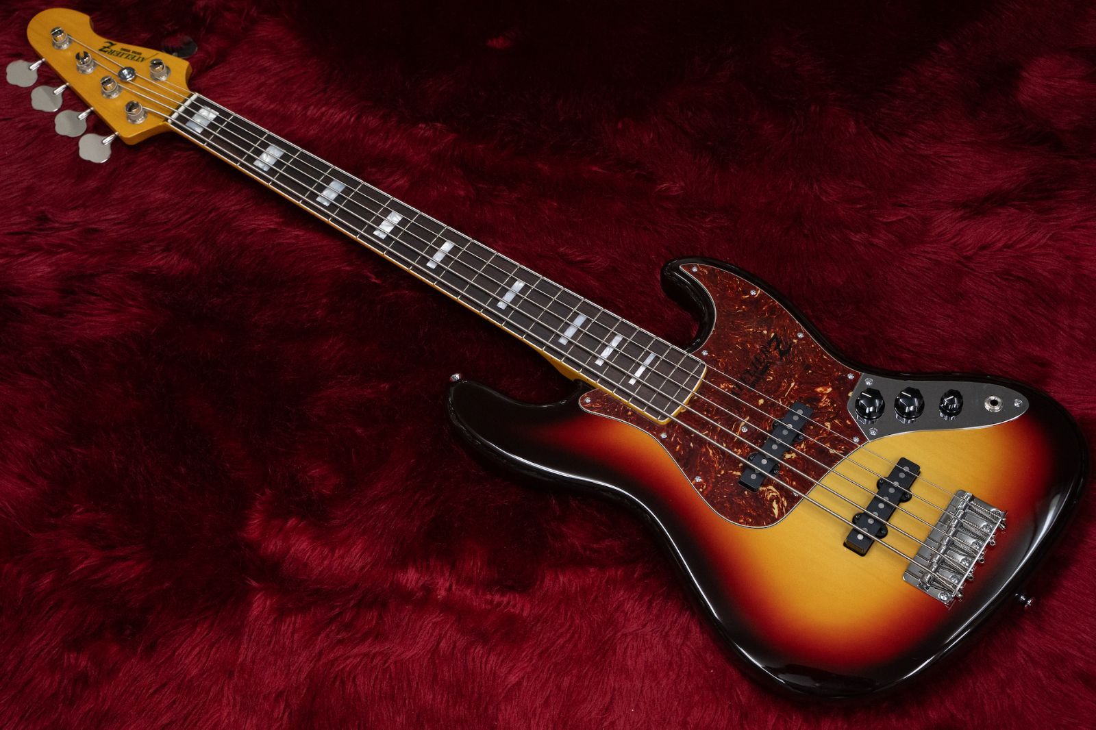 ベース AtelierZ MVT#715 new】Atelier Z / MVT＃715 19P 3TS R【兵庫店】 - メルカリ