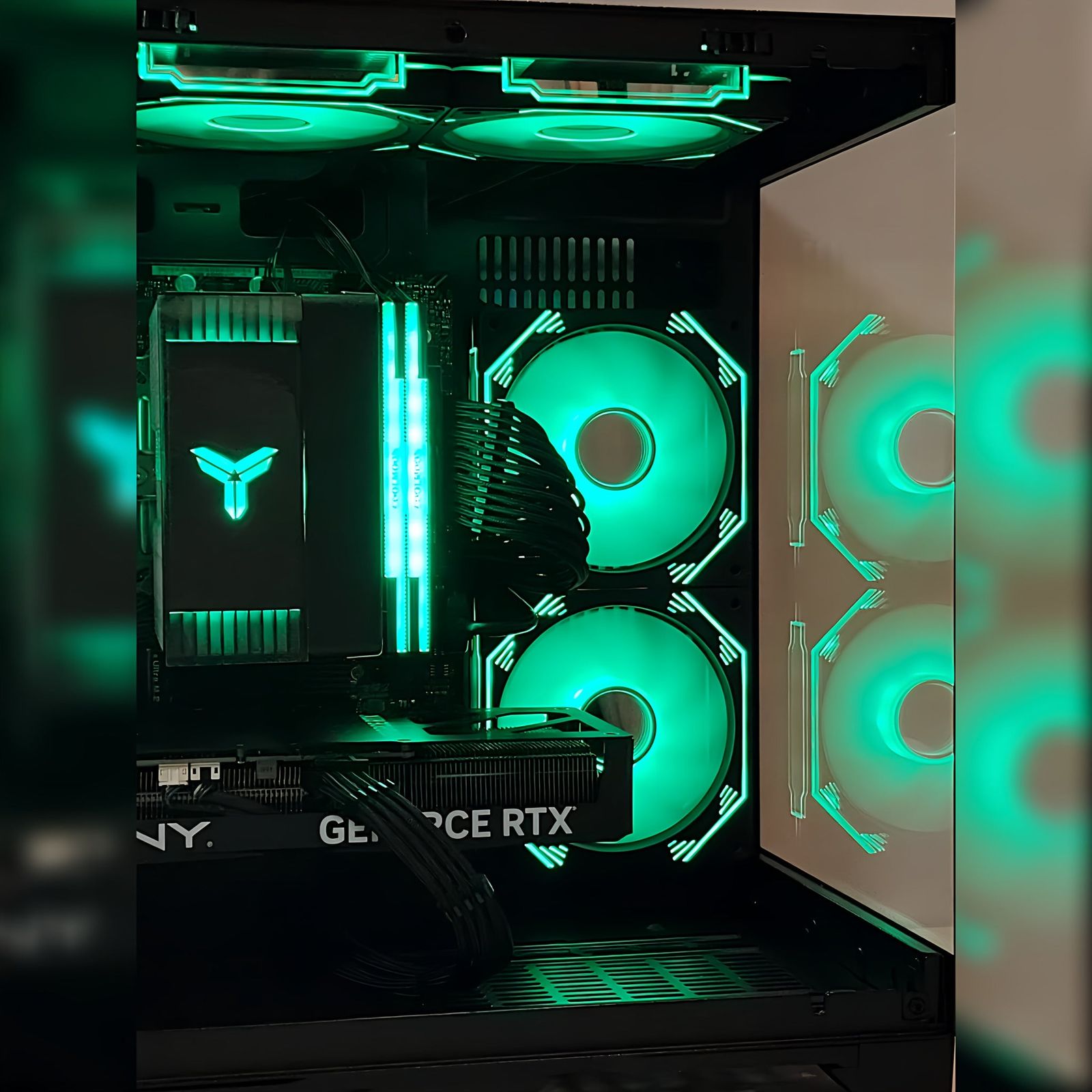 パソコン　Core i5 4590S 　 SSD240GB　  メモリ8GB パソコン Core i5 4590S SSD240GB メモリ8GB