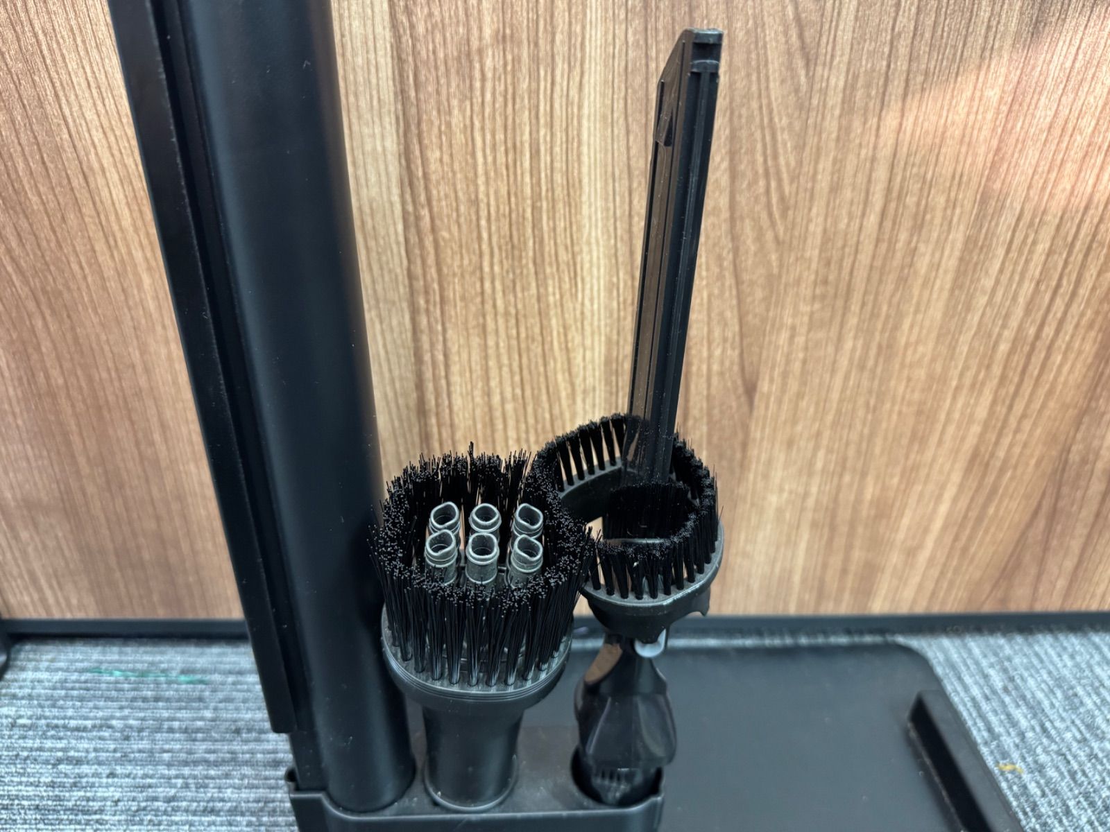 SALE】HITACHI 日立 充電式掃除機 PV-BHL 3000J 2022年製 - メルカリ