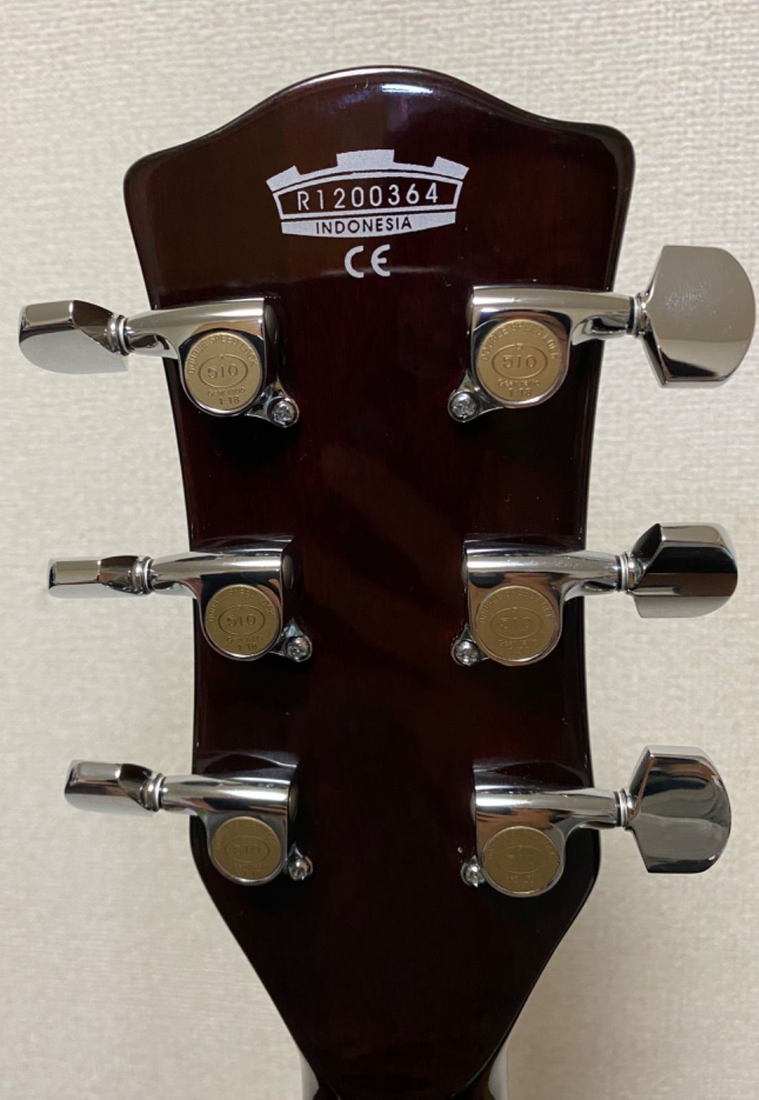 VOX SDC-33 エレキギター カスタムあり 希少品 - メルカリ VOX SDC-33 エレキギター カスタムあり 希少品 - メルカリ