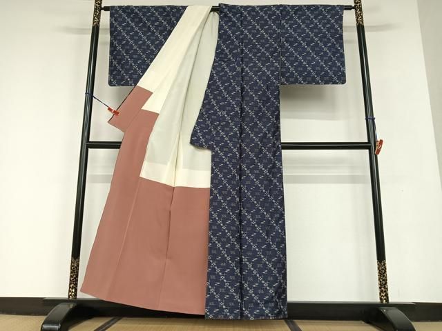 平和屋着物●本場琉球絣　紬　正絹　逸品　未使用　AAAW0042ph 平和屋着物○本場琉球絣 紬 正絹 逸品 未使用 AAAW0042ph