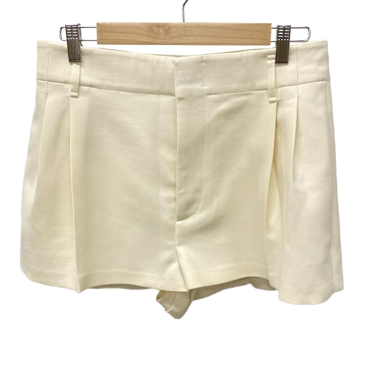 VALENTINO アイボリー ショートパンツ VALENTINO バレンティノ