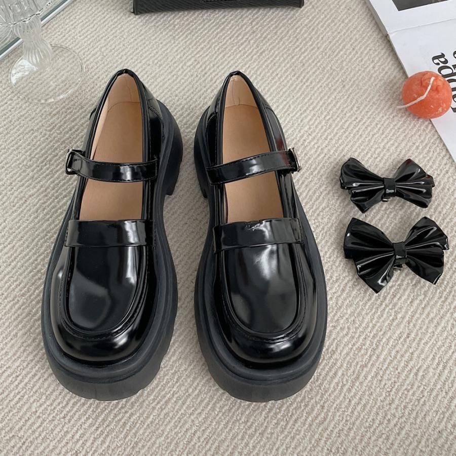 ドクターマーチンGRACIA STUD グラシア　タッセル　ローファー　シューズ ドクターマーチン DR.MARTENS GRACIA STUD MARY JANE グラシア