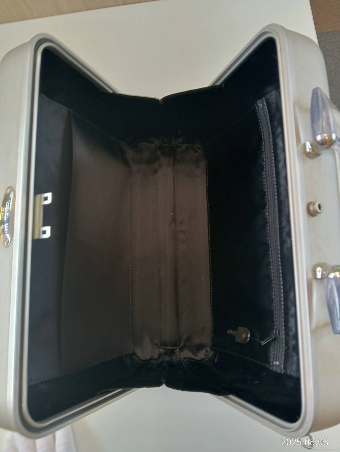 中古品】 ZERO HALLIBURTONゼロハリバートン ミニ