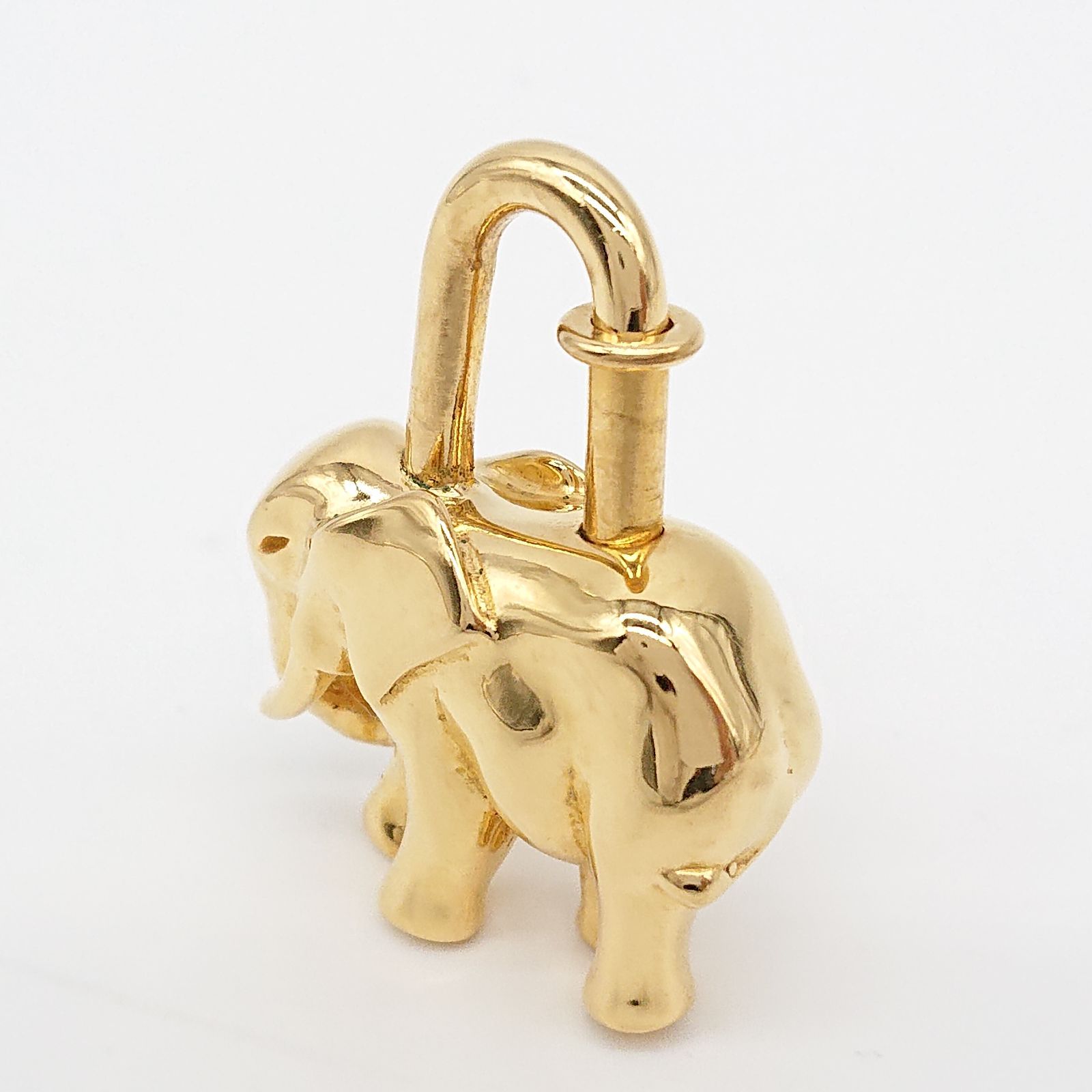 HERMES エルメス