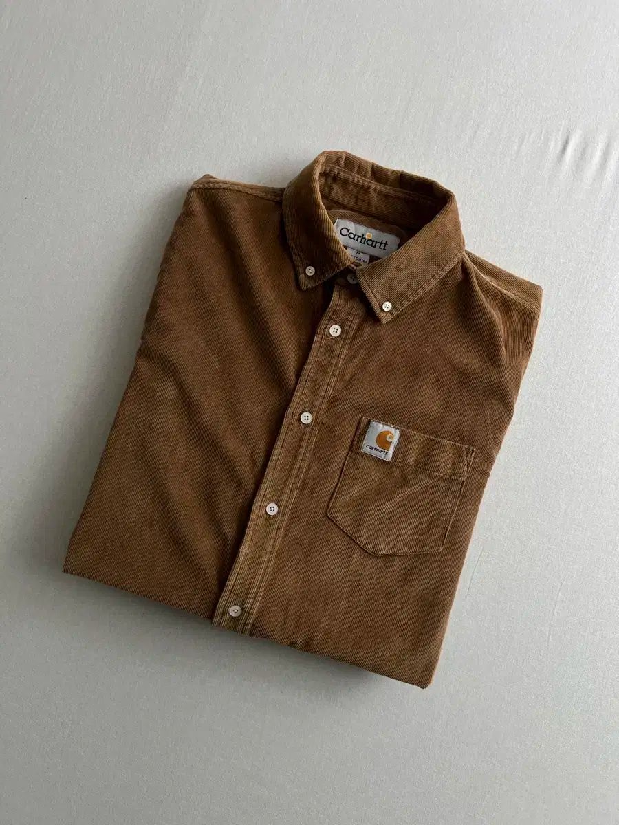 Carhartt(カーハート) コーデュロイ リメイク ブラウンワンポケット シャツ