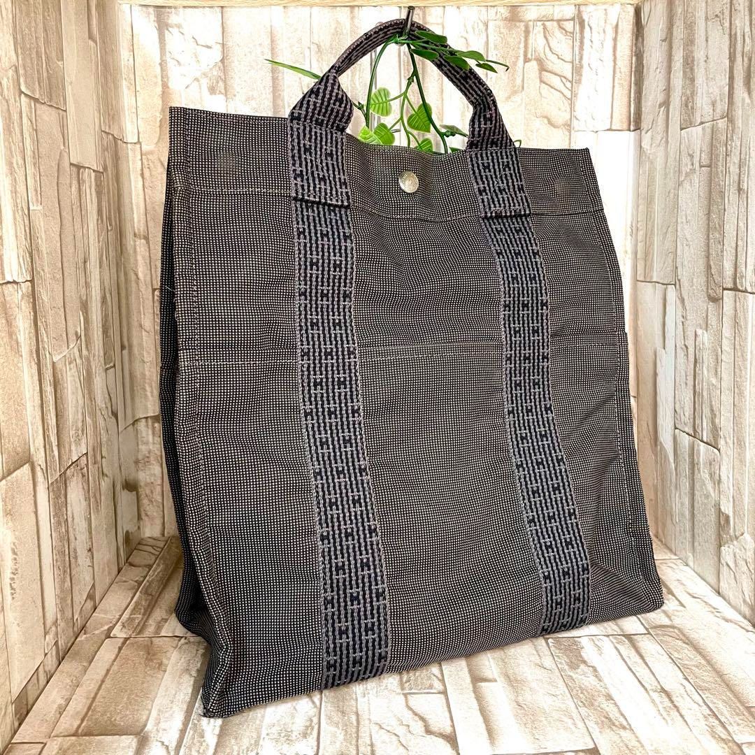 エルメス エールライン アド MM リュック バックパック グレー キャンバス レディース HERMES 【中古】 : 1-0169522 :  銀座パリス Yahoo!ショッピング店 - 通販 - Yahoo!ショッピング