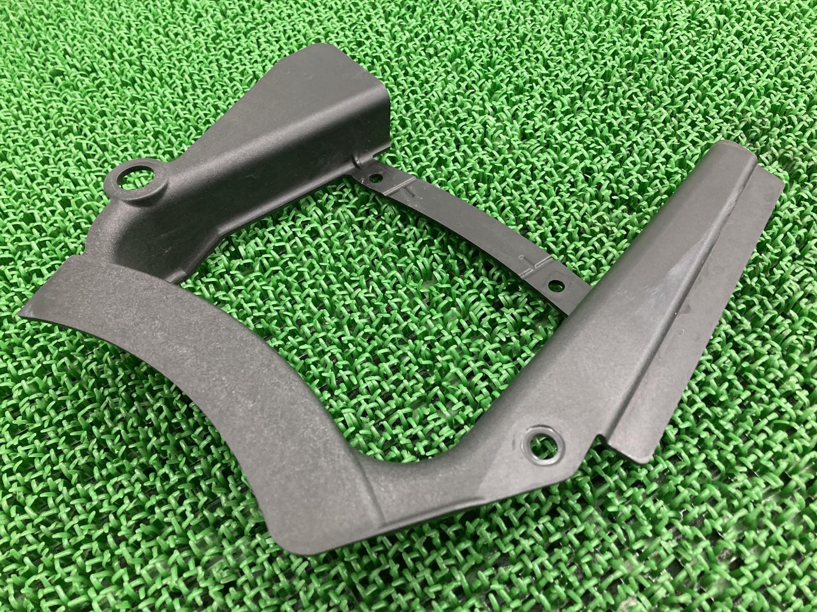 やま FXCWC1580 チェーンカバー 60444-08 ハーレー 純正 中古 バイク 部品