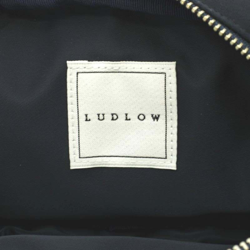 ラドロー LUDLOW うさぎモチーフティッシュケース付きポーチ 白