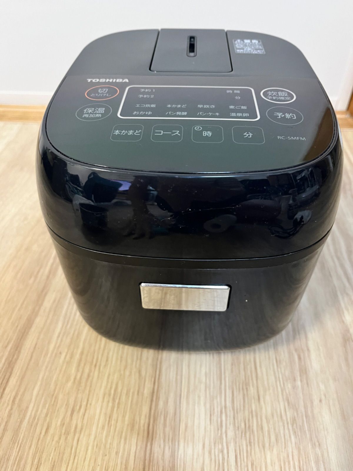 TOSHIBA  炊飯器　RC-5MFM  2019年製