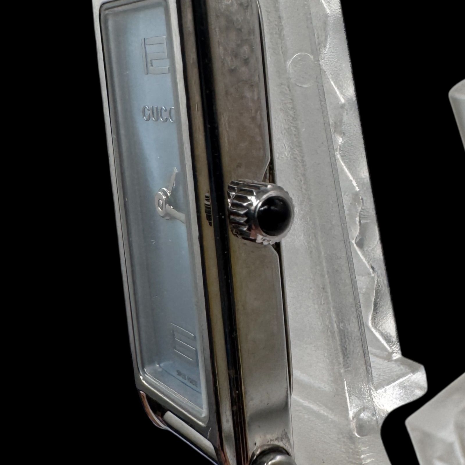 極美品・電池新品・付属品】GUCCI 1500L ダイヤ ブルー レディース