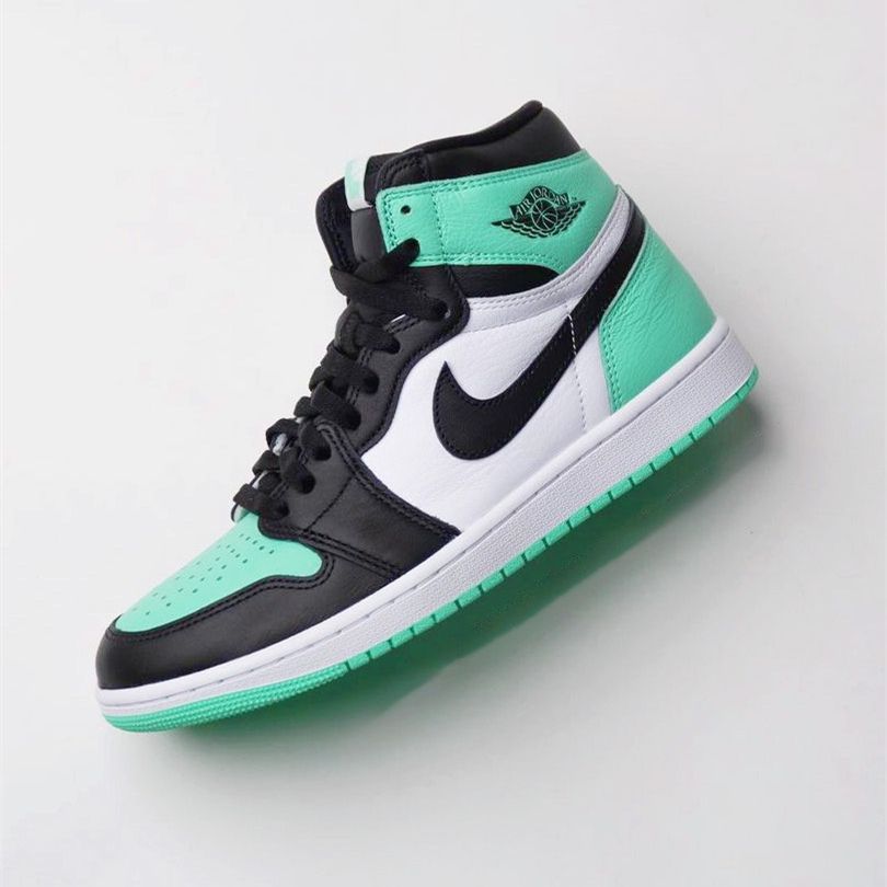 Nike ナイキ エアジョーダン1 ハイ OG 