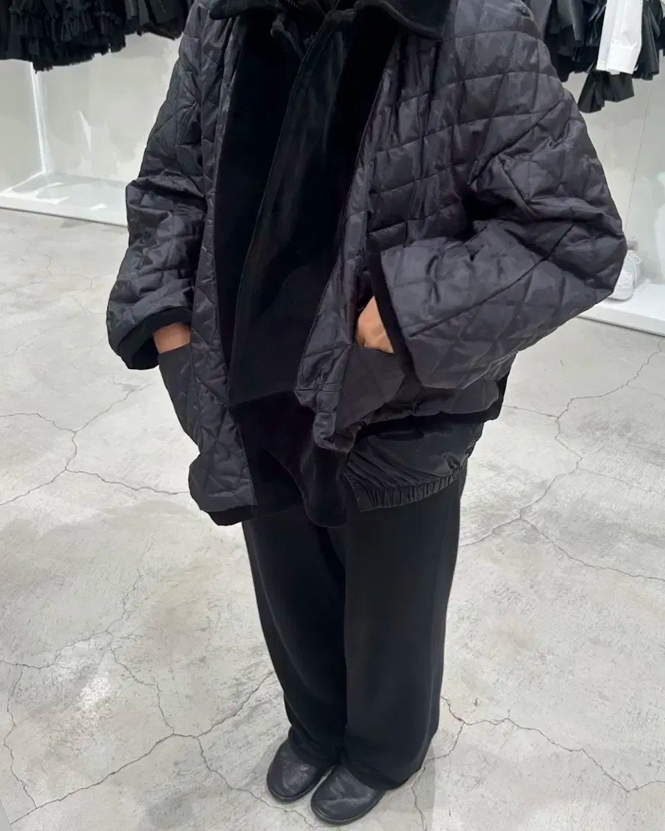 コム デ ギャルソン コート|アモーメント ザ ロウ ルメール トーテム ガブリエラコール