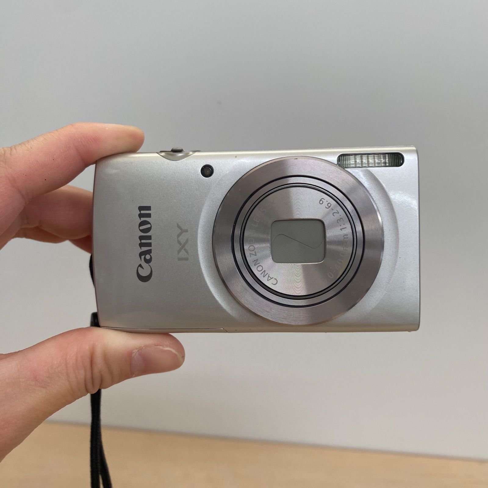 ジャンク品】Canon 売れ筋 キャノン IXY180 デジカメ カメラ 【CaR743