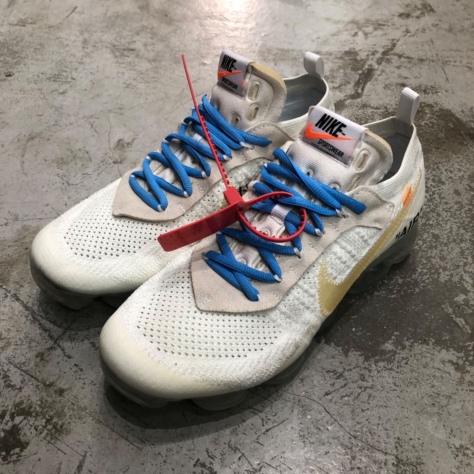 Off-white NIKE Air Vapormax White コラボ ヴェイパーワッフル 