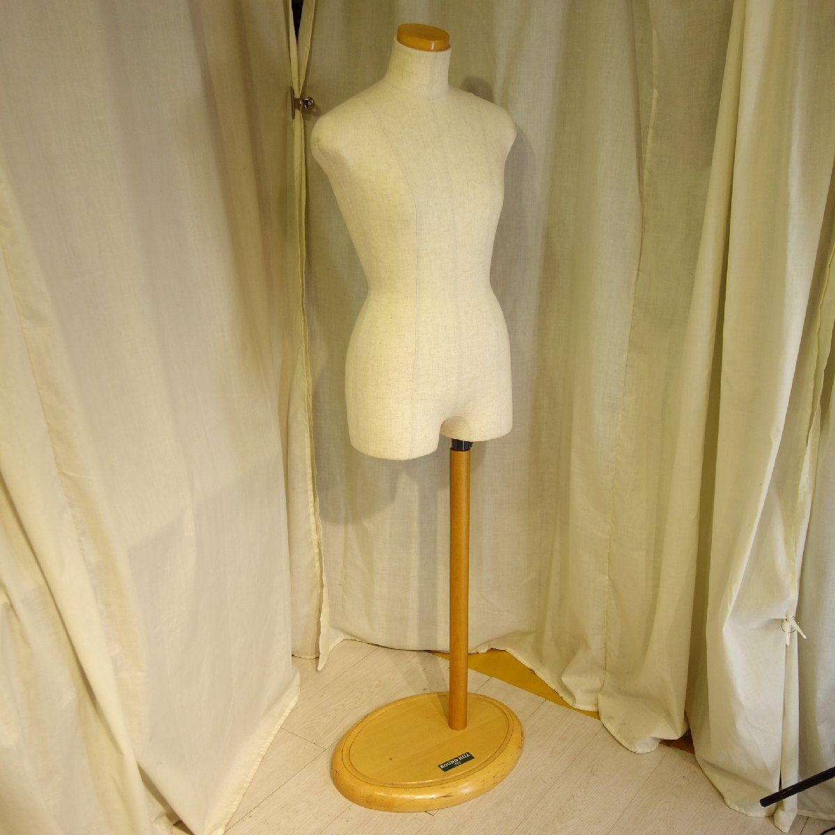 東京キイヤ メンズトルソー 高さ調整可 アパレル 11号 Ｌ 裁縫 服飾 Ｍ249