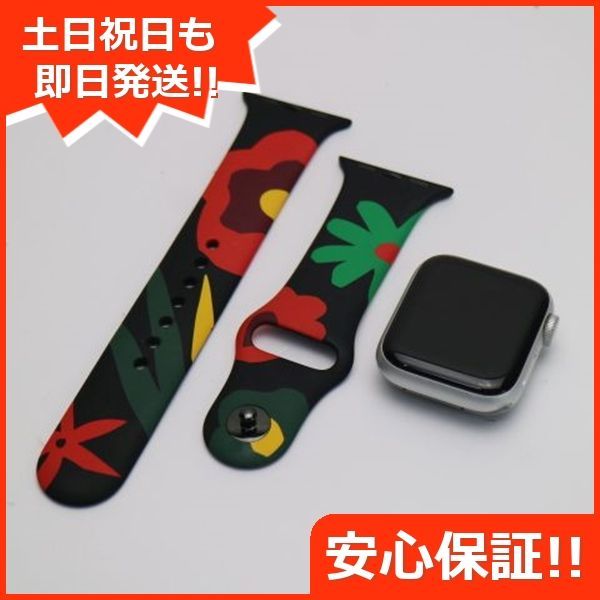 美品 Apple Watch SE GPS 40mm シルバー 即日発送 Watch Apple 土日祝発送OK 05000