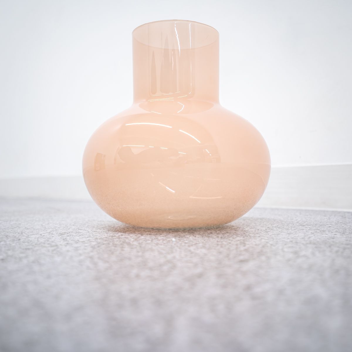 全国送料無料！ URBAN NATURE CULTURE アーバン ネイチャー カルチャー Vase Collo Peach Whip M ベース コロ ピーチ ホイップ 花瓶 フラワーベース ガラス ピンク 【大歓迎】