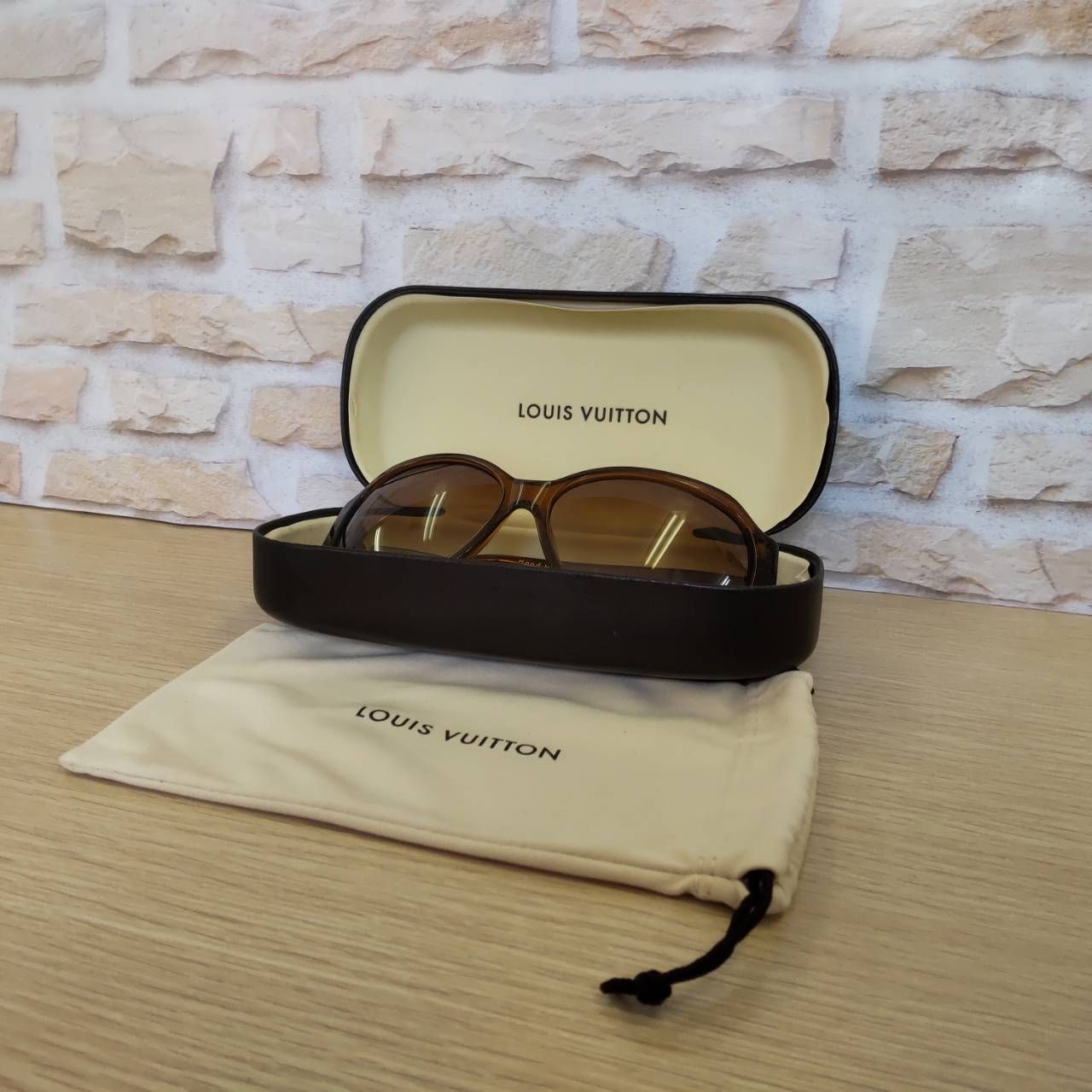LOUIS VUITTON ルイ・ヴィトン サングラス ウルトラ ストラスブラウン
