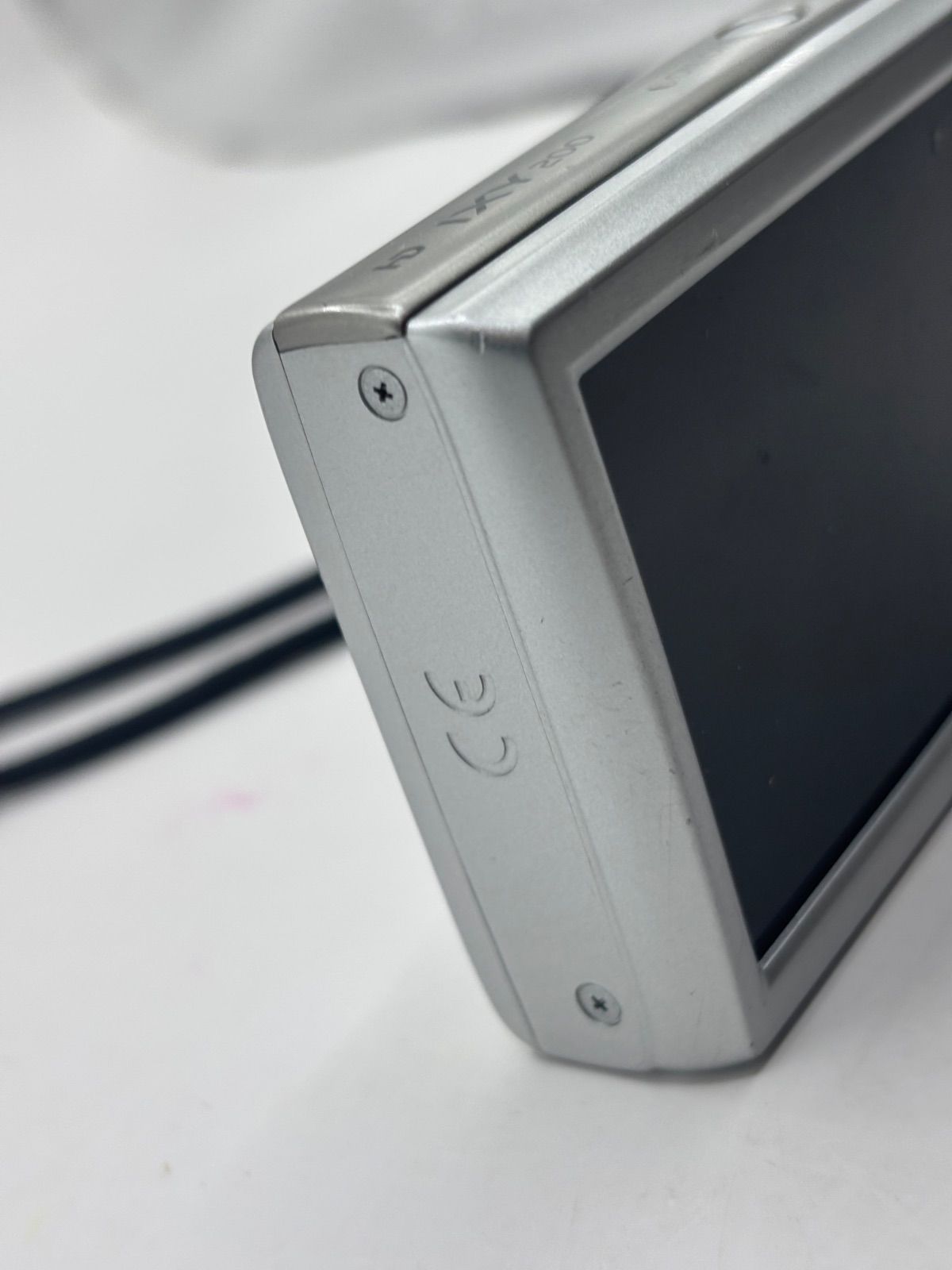 コンパクトデジタルカメラ