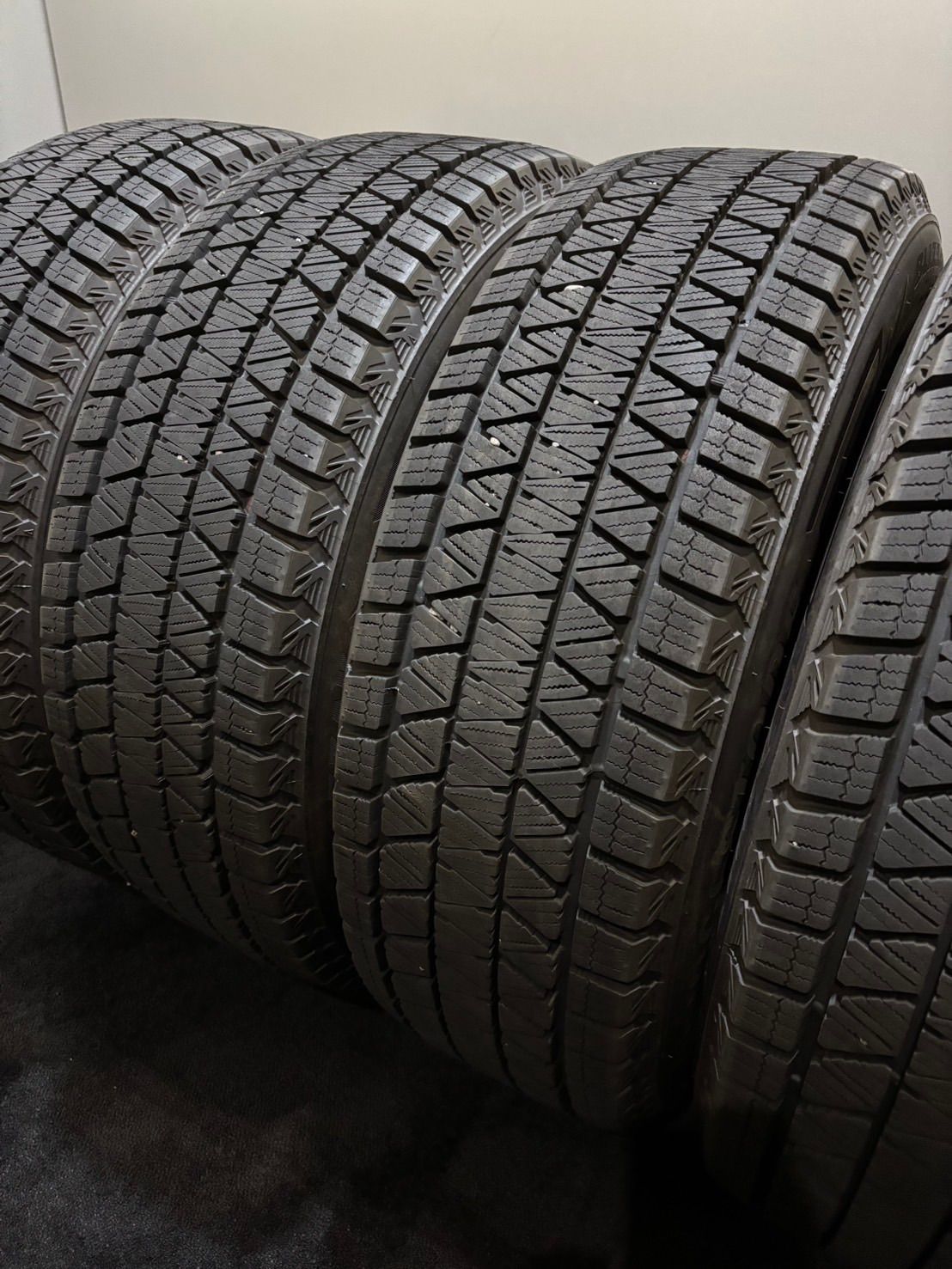 225|65R17 BRIDGESTONE|DM-V3 23年製 スタッドレス 4本 ブリヂストン ブリザック ハリアー RAV4 エクストレイル CX-5 南9-J327
