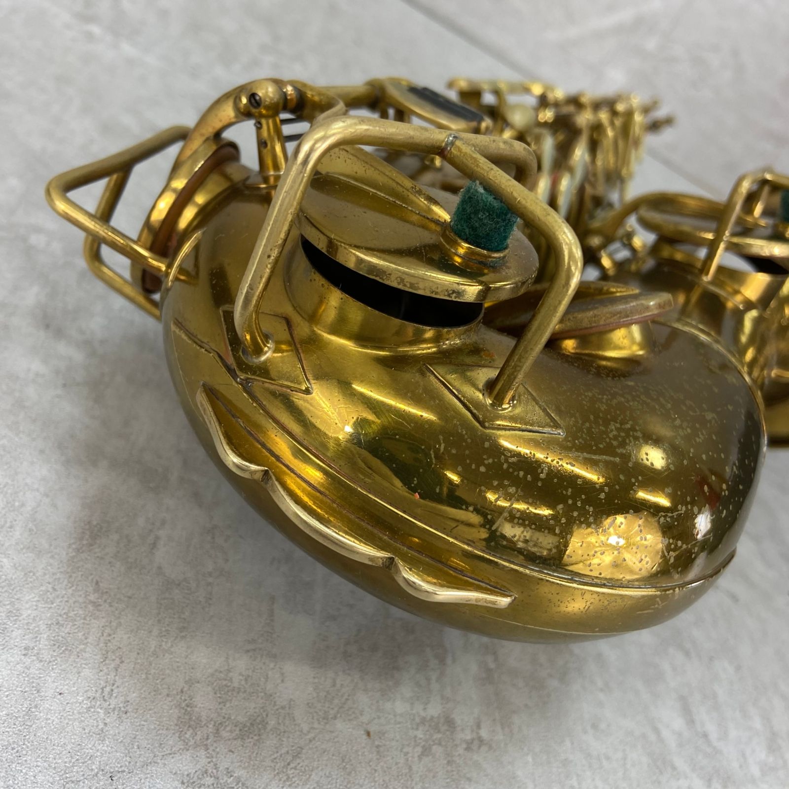 BUESCHR　ビンテージ　アルトサックス　TRUE TONE　22万番台 BUESCHR ビンテージ アルトサックス TRUE TONE 22万番台