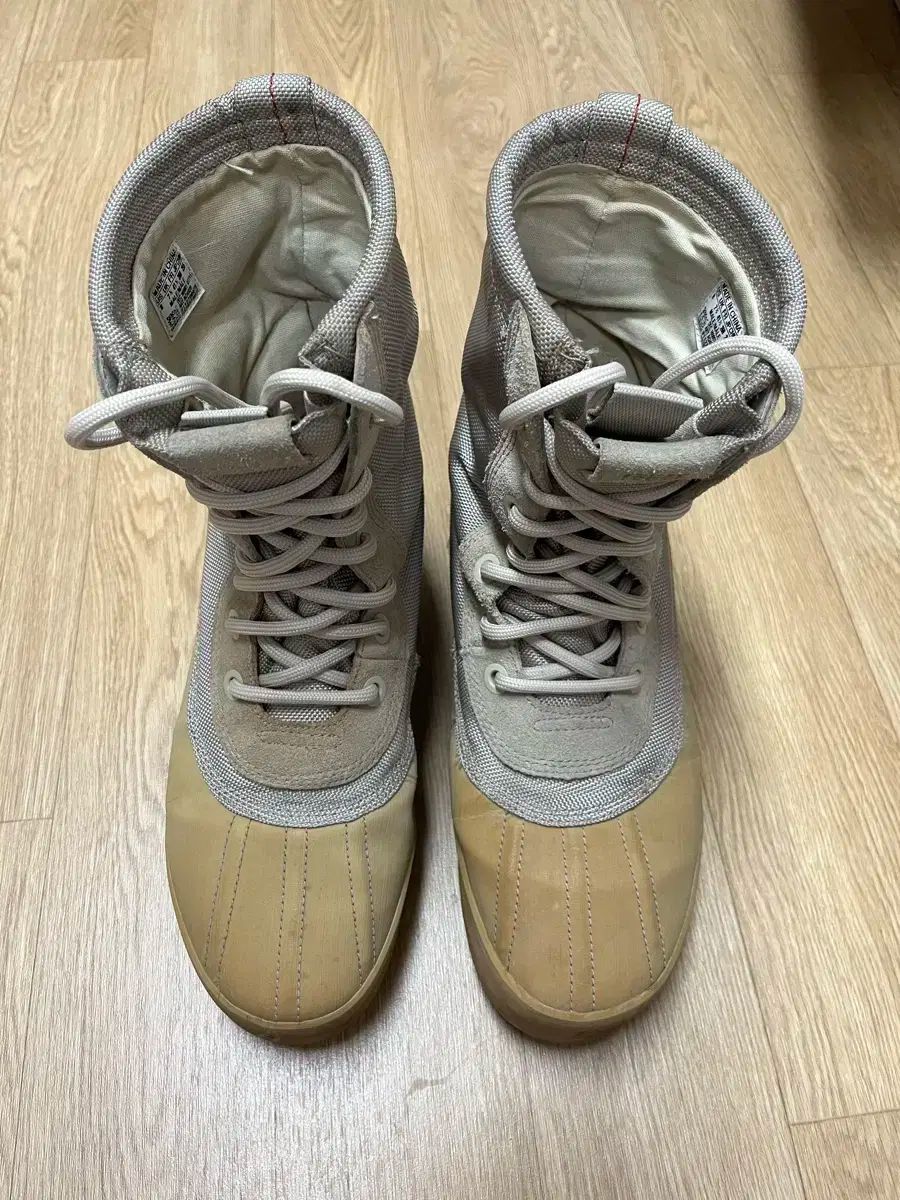 260 アディダス イージー 950 ピヨテ