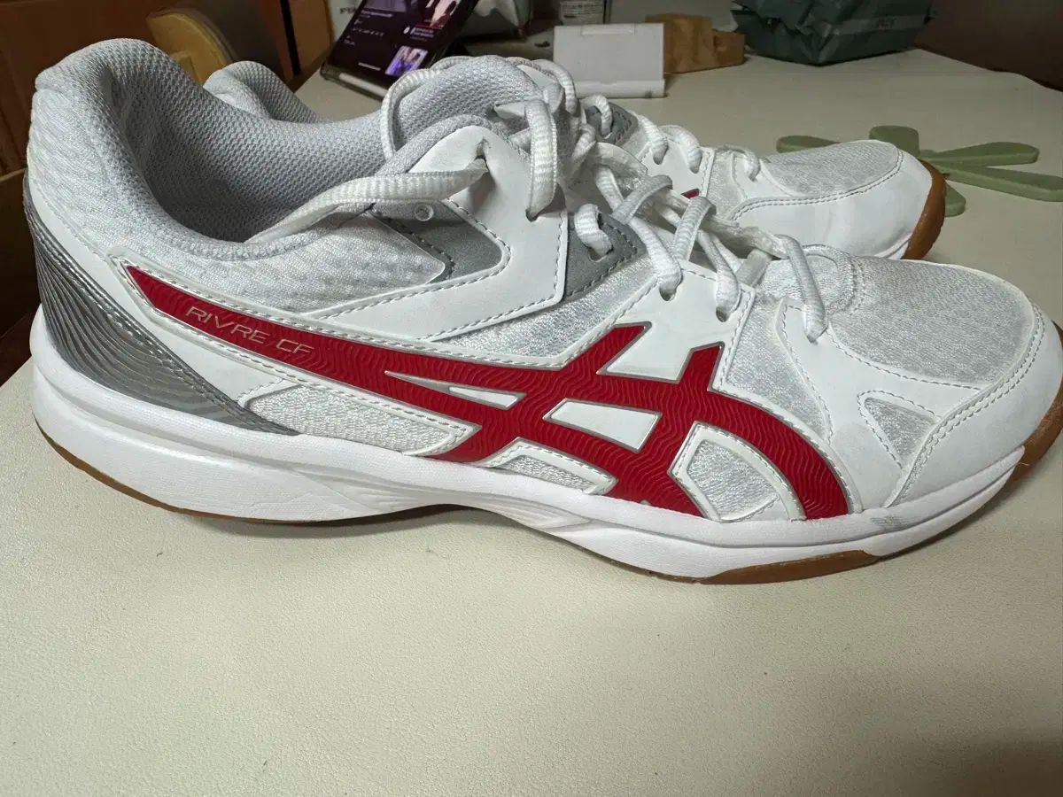 asics アシックス リブレ cf レッド 275