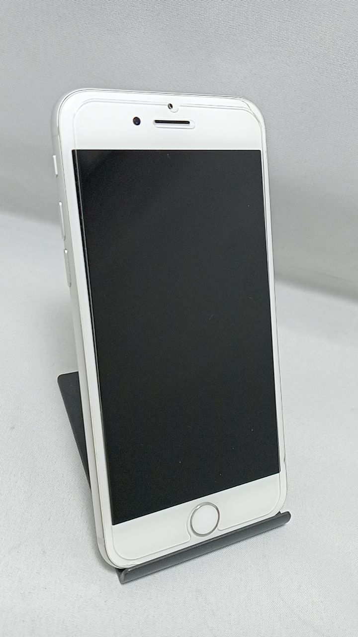 スマートフォン・携帯電話 動作確認済！ iPhone8 A1906 64GB 本体 