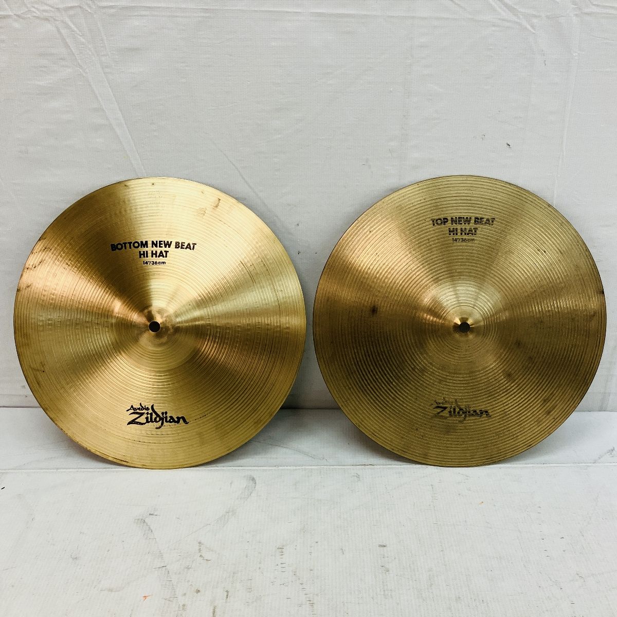 Aジルジャン　ニュービート　ハイハット　トップ　&  ボトム Zildjian A NEW BEAT HIHAT 14インチ トップ ボトムセット