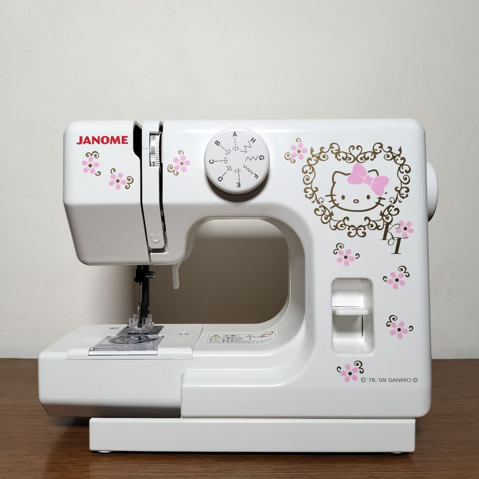 ミシン サンリオ ハローキティ JANOME Hello Kitty KT-35 41nw2Z0+2TL.jpg_BO30,255,255,