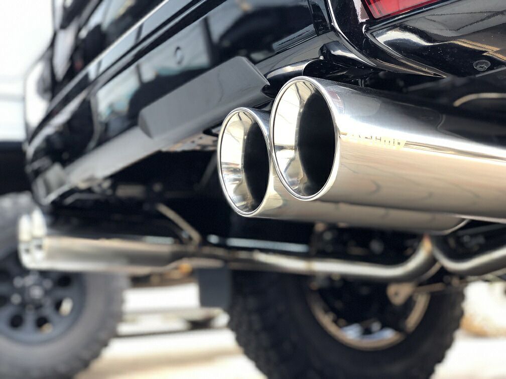 MCLIMBオリジナル　150ランドクルーザープラド中期・後期用　デュアルＷマフラー　４本出しマフラー　リアエンドのみ Mclimb⁄Weedスタイリッシュでリーズナブル！プラド購入のカタチを新