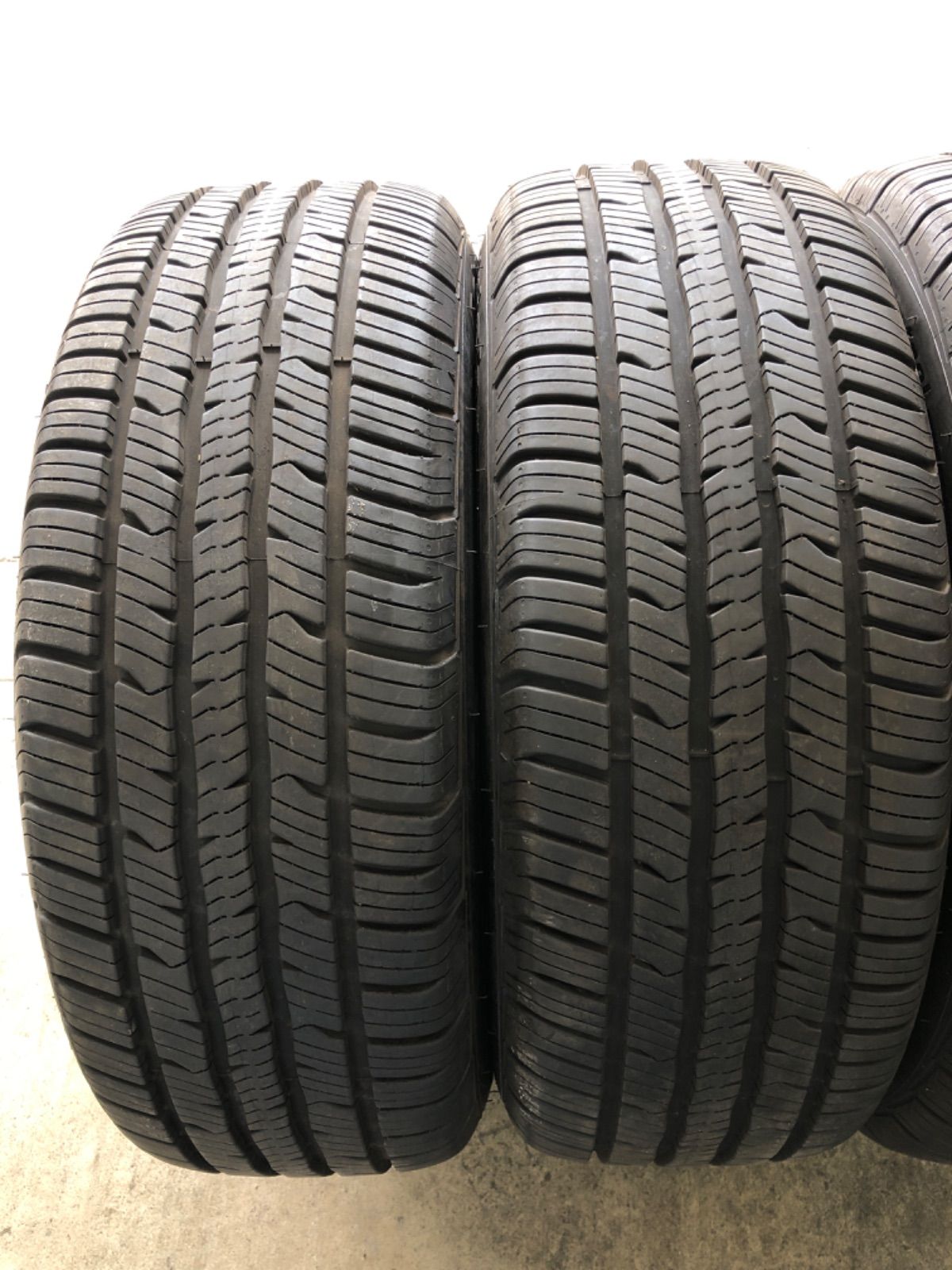 スバル XV 225/55R17 夏 サマータイヤ 2023年 BF Goodrich Advantage