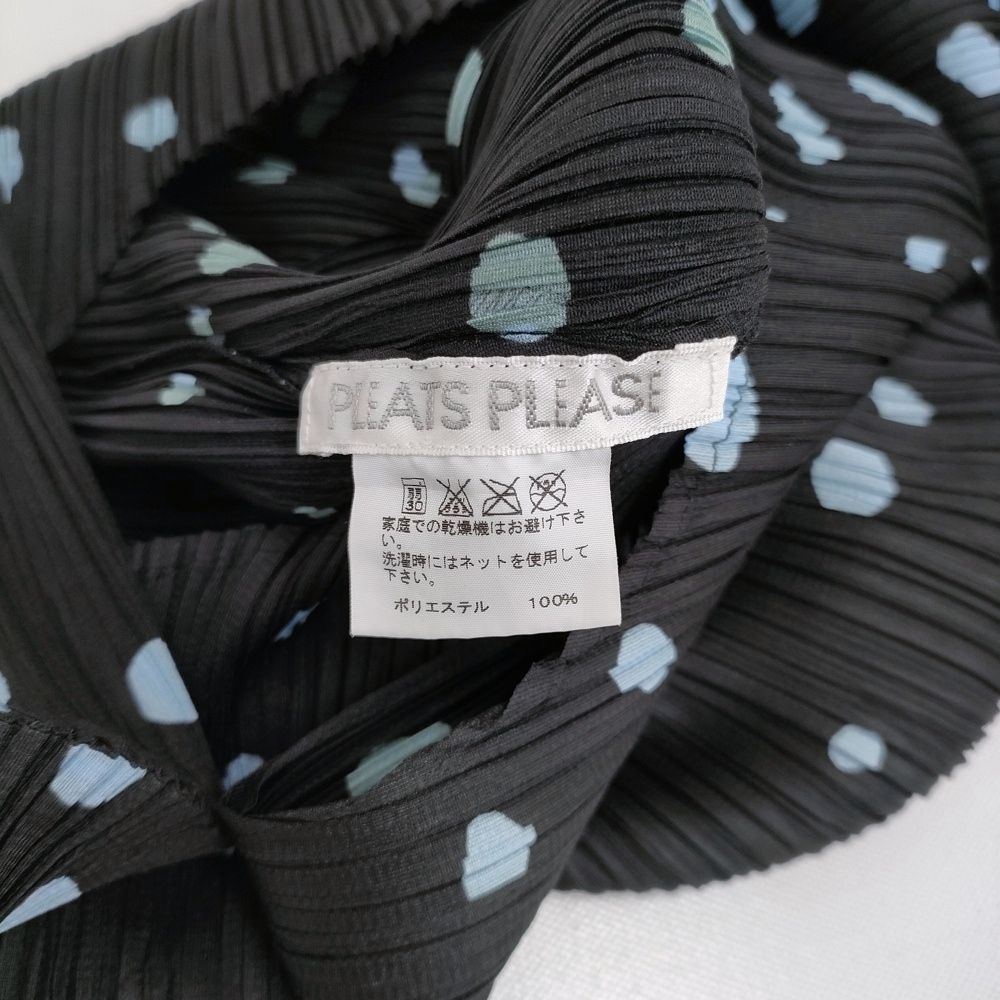 PLEATS PLEASE ドット柄ノースリーブワンピース チュニック PLEATS PLEASE ISSEY MIYAKE ドットプリーツノースリーブ