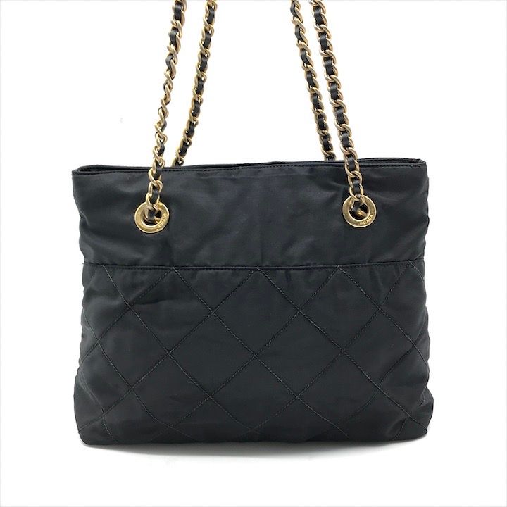 美品 プラダ トートバッグ ナイロン キルティング　チェーン 三角プレート PRADA - 良品 PRADA プラダ 三角ロゴ プレート ナイロン