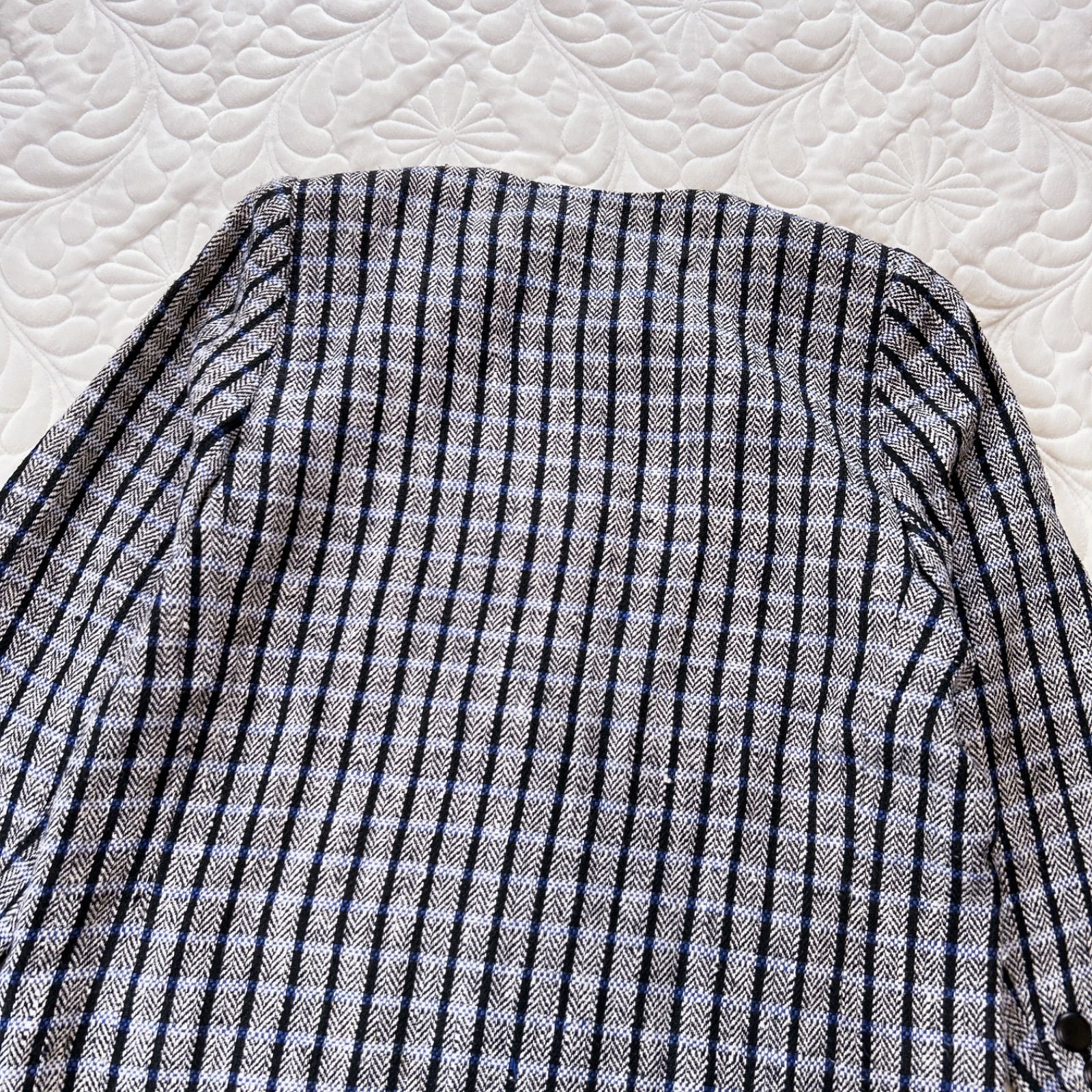 ブラック|ブルー|ホワイト