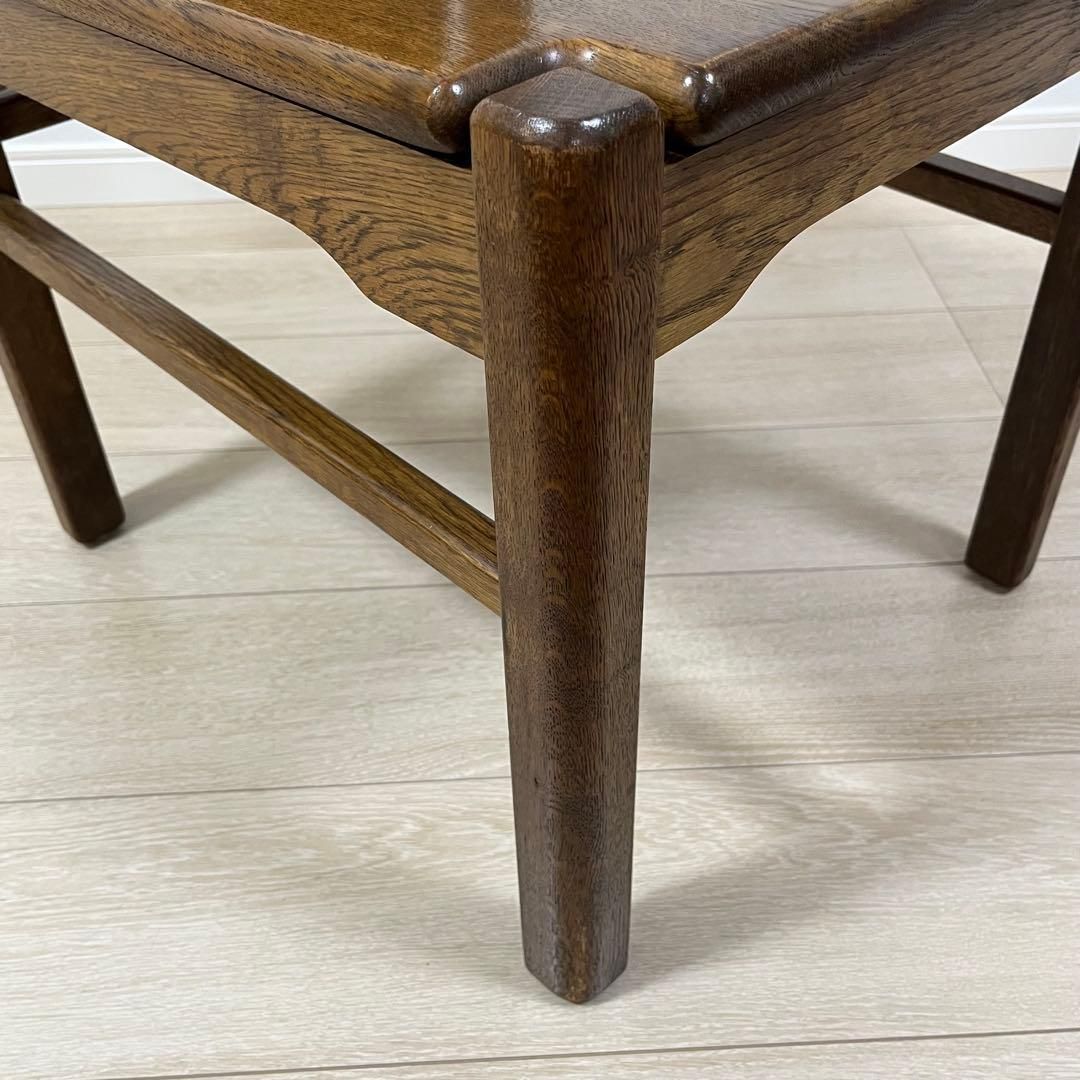 アームレスチェア