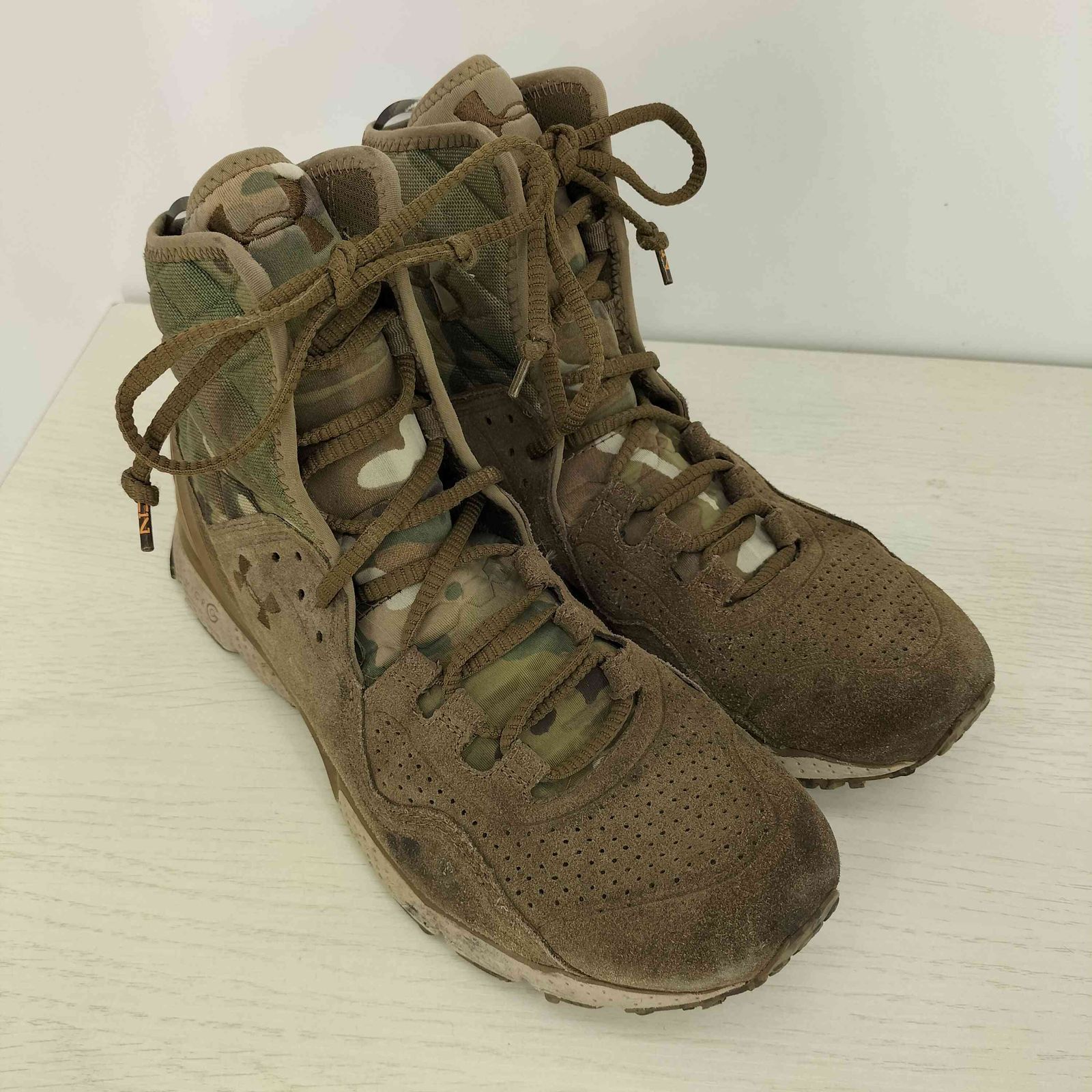 良品★UNDER ARMOR 希少ハイカットタクティカルスニーカー26.5cm 良品☆UNDER ARMOR 希少ハイカットタクティカルスニーカー26.5cm