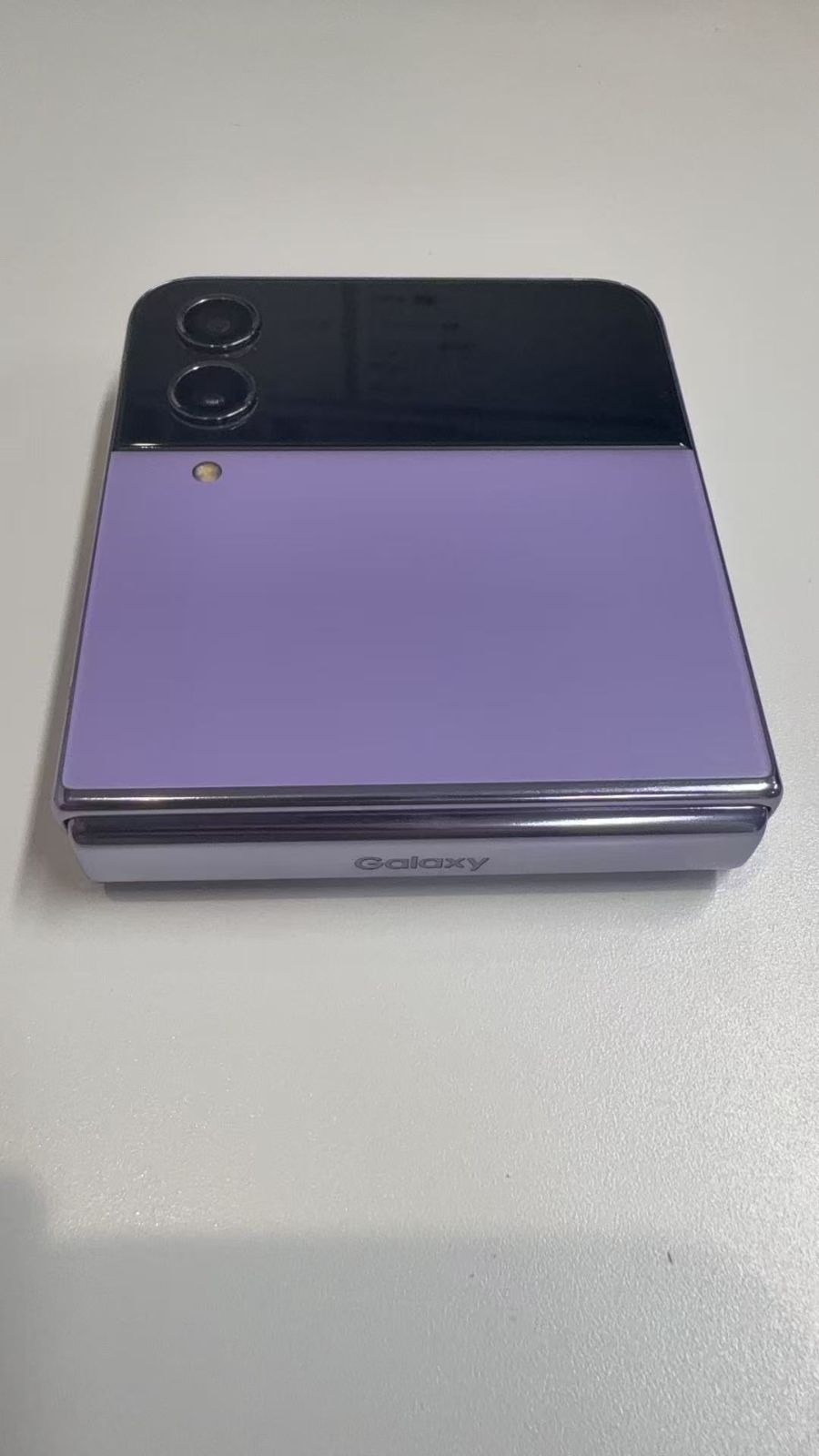 中古 Galaxy Z Flip4 楽天モバイル版 8GB+128GB 画面ジャンク