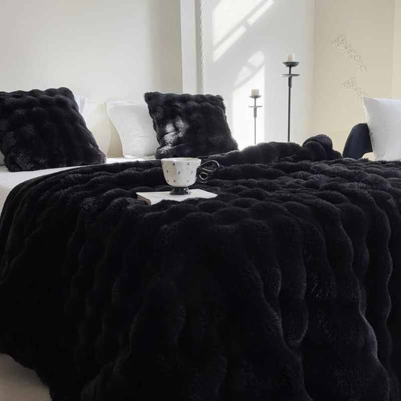 VERILADY 毛布 ふわとろ毛布 ふわもこ毛布 ブランケット 柔らかく肌触 ふわふわ モコモコ 冷え対策 洗える おしゃれ 静電気防止 暖かい 厚手 冬用 新色 180x200 ブラック 1