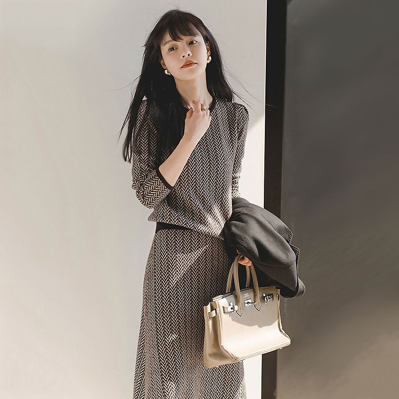 セットアップ ニットワンピース レディース 40代 秋冬 膝丈 気質 ロング丈 セーター マキシワンピース きれいめ 上品 長袖 通勤 着痩せ 結婚式ドレス 大人YR