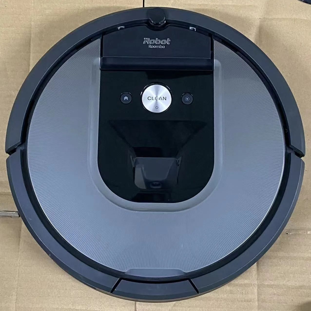 iRobot Roomba 960  ジャンク本体のみ、充電器無し