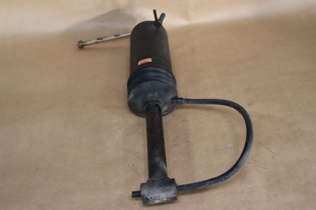 ホンダ VF750 セイバー RC07 リアサス H351-76