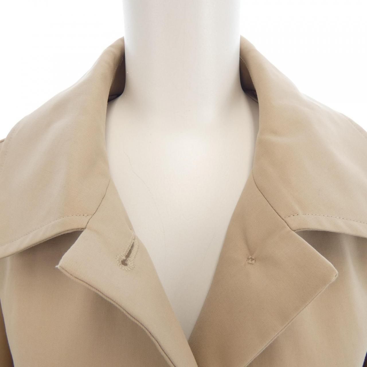 ⭐︎Precious掲載⭐︎ MAX MARA 2024 マックスマーラ ケープ マックスマーラ Max Mara ケープ ⭐︎Precious掲載⭐︎ MAX MARA 2024