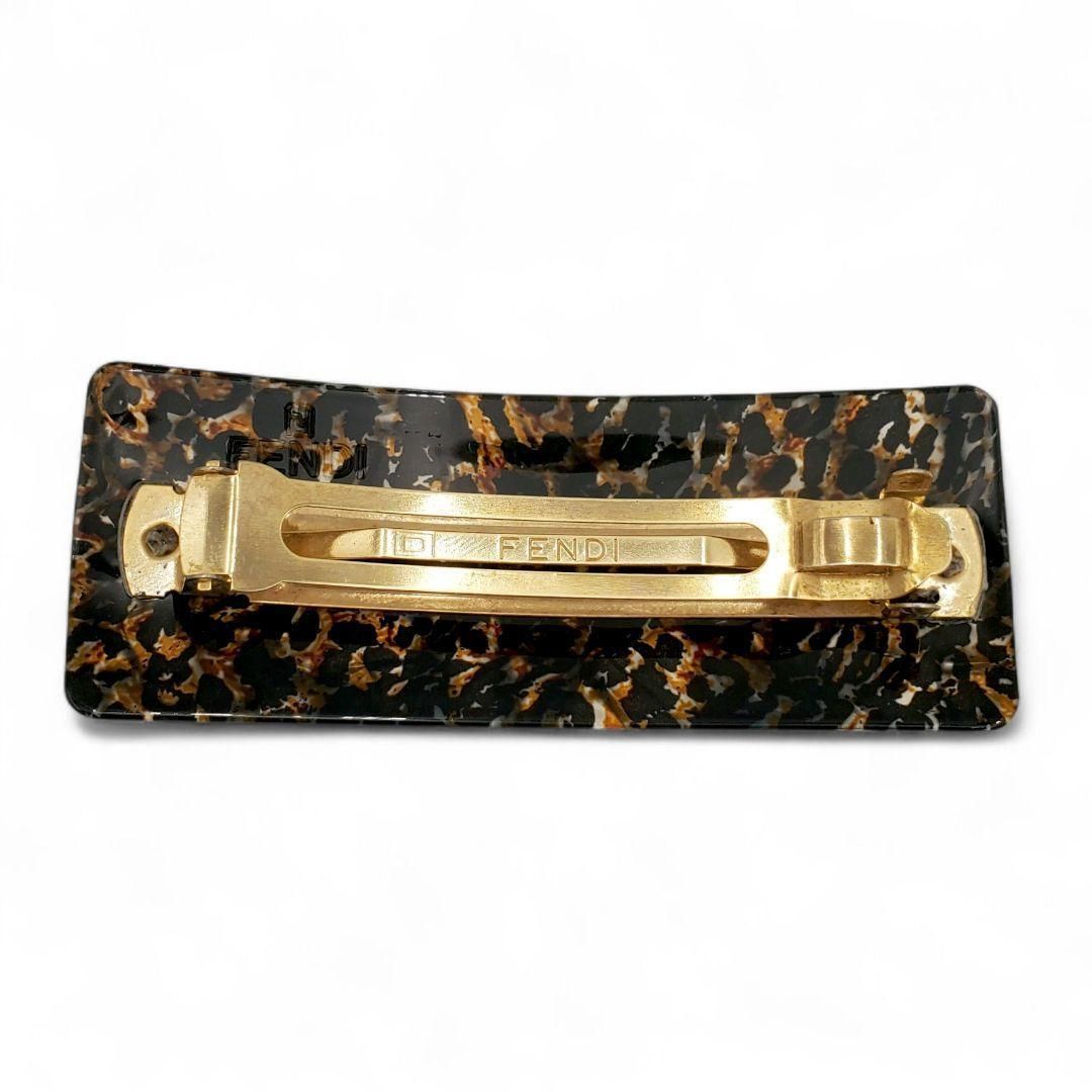 FENDI フェンディ